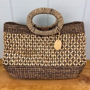 HomeTown HandCrafts Natural Woven Straw Basket Bag Round Handle Summer Vacation